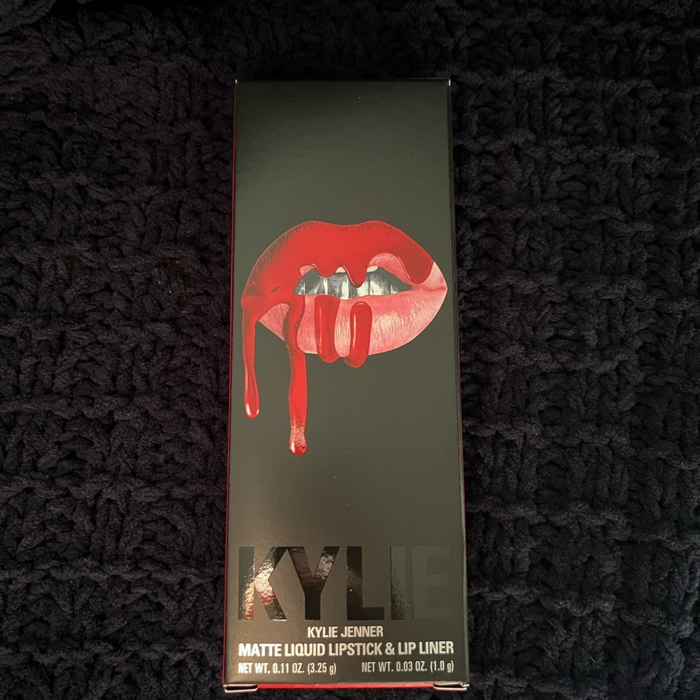 Kylie Cosmetics Matte Liquid Lipstick & Lip Liner